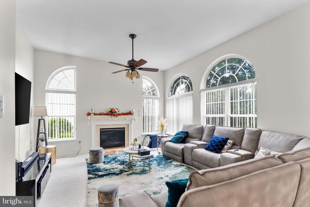 11976 CASTLE PINES LN, Waldorf, MD 20602