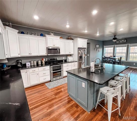 5246 County Road 280, Puxico, MO 63960