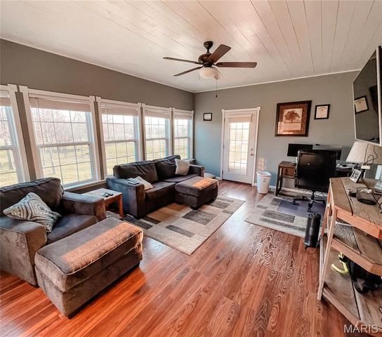 5246 County Road 280, Puxico, MO 63960