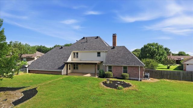 108 Stones Court, Waxahachie, TX 75165