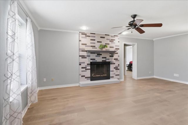 108 Stones Court, Waxahachie, TX 75165
