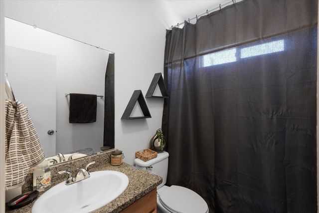 4112 Oasis Springs Road NE, Rio Rancho, NM 87144
