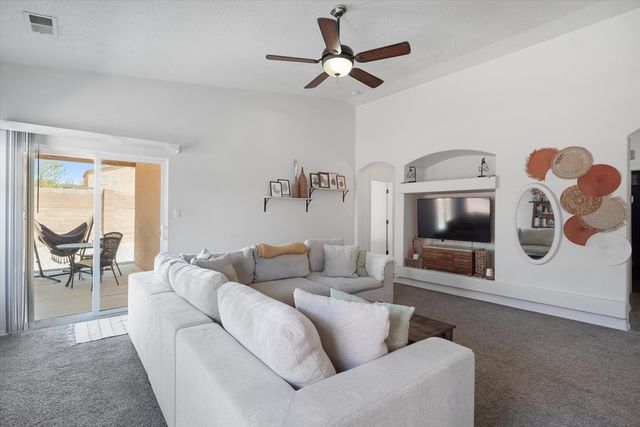 4112 Oasis Springs Road NE, Rio Rancho, NM 87144