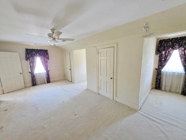 1107 Gilmore Avenue, Holly Hill, SC 29059