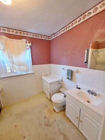 1107 Gilmore Avenue, Holly Hill, SC 29059