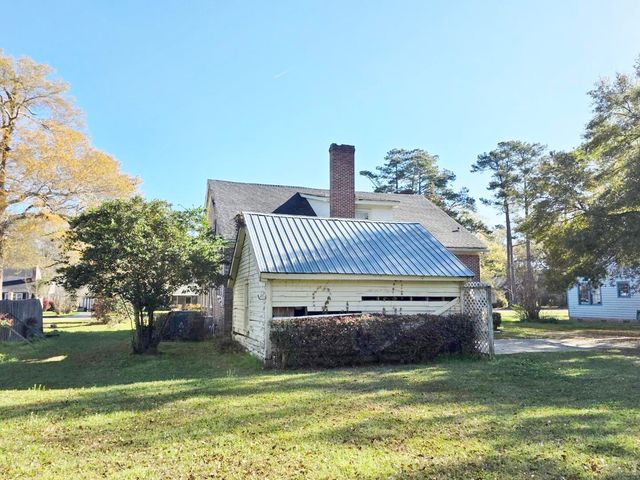 1107 Gilmore Avenue, Holly Hill, SC 29059