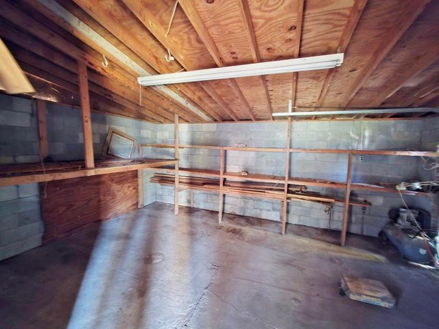 1107 Gilmore Avenue, Holly Hill, SC 29059