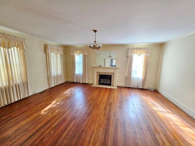 1107 Gilmore Avenue, Holly Hill, SC 29059