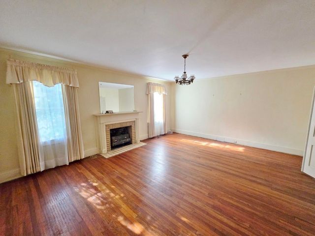 1107 Gilmore Avenue, Holly Hill, SC 29059