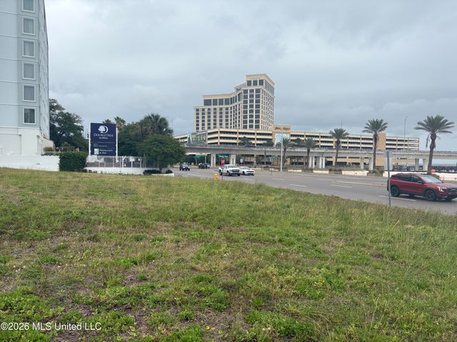 950 - 956 Beach Boulevard, Biloxi, MS 39530