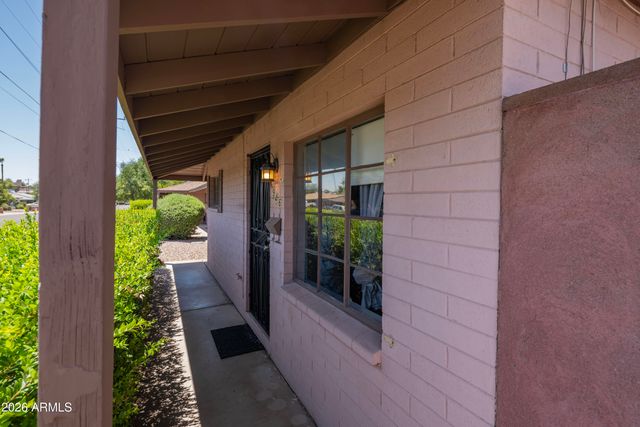 940 E ROSE Lane, Phoenix, AZ 85014