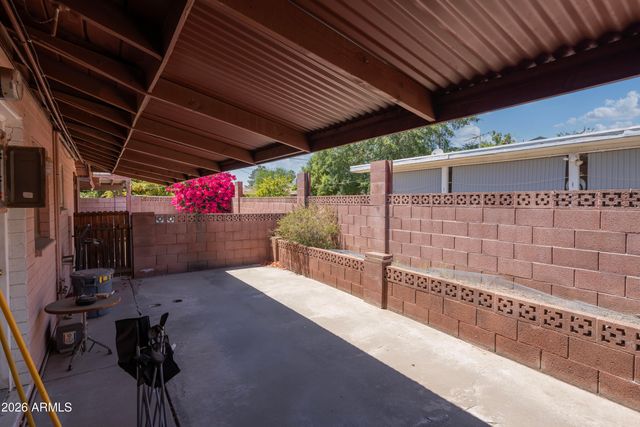 940 E ROSE Lane, Phoenix, AZ 85014