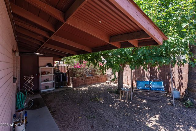 940 E ROSE Lane, Phoenix, AZ 85014