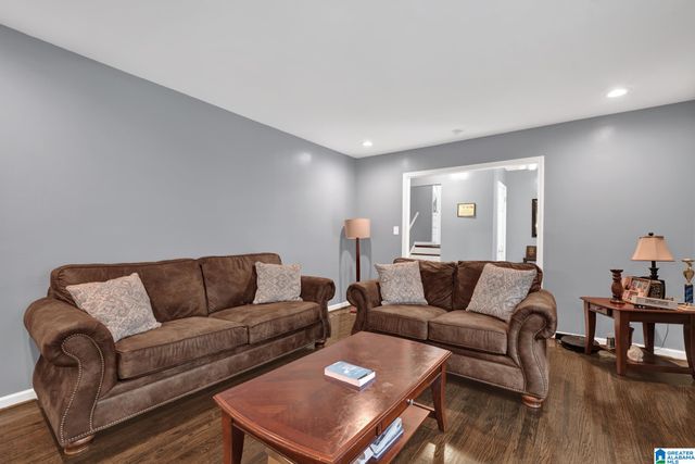 3319 CRESCENT DRIVE, Hueytown, AL 35023