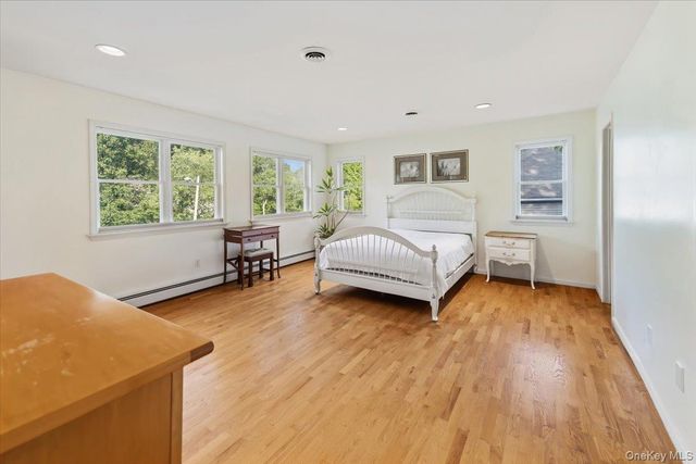 5 Dennis McHugh Court, Tappan, NY 10983
