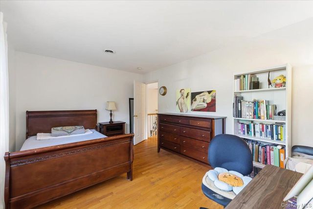 5 Dennis McHugh Court, Tappan, NY 10983