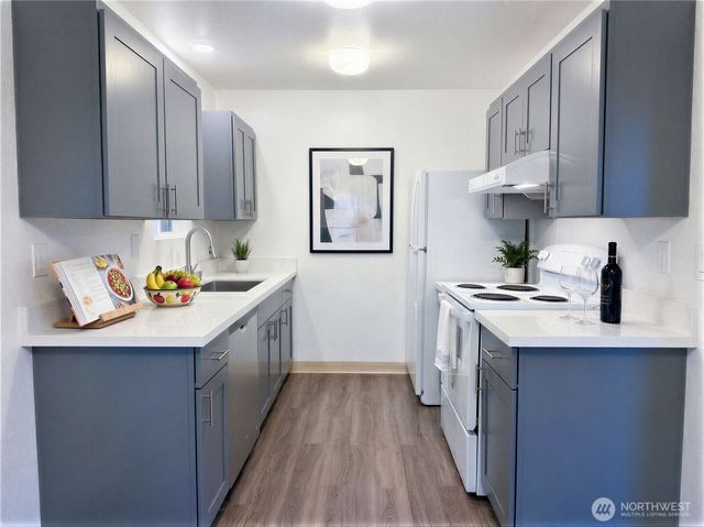 8848 Interlake Avenue N, Seattle, WA 98103