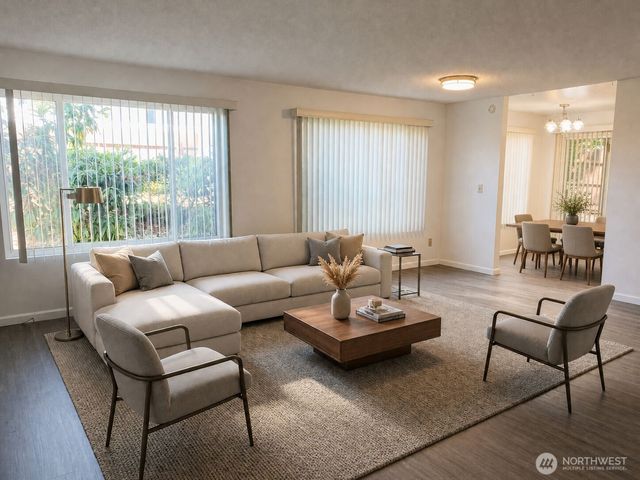 8848 Interlake Avenue N, Seattle, WA 98103