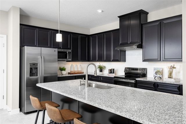 3738 SKY MOUNTAIN ALLEY, Apopka, FL 32712