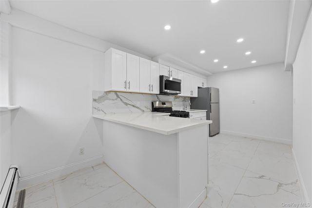 3121 Mickle Avenue, Bronx, NY 10469