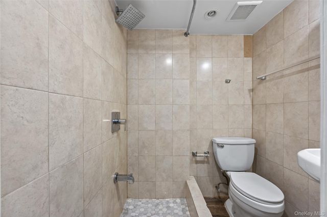 3121 Mickle Avenue, Bronx, NY 10469