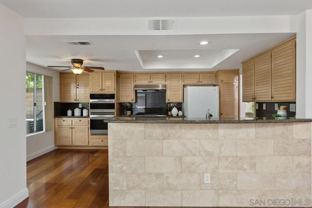 11440 Caminito Corriente, San Diego, CA 92128