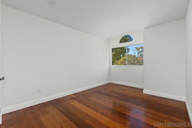 11440 Caminito Corriente, San Diego, CA 92128