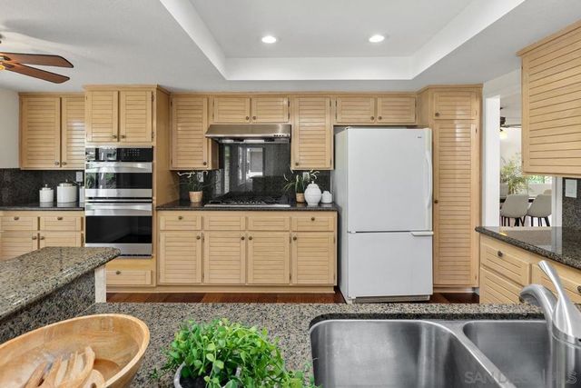 11440 Caminito Corriente, San Diego, CA 92128