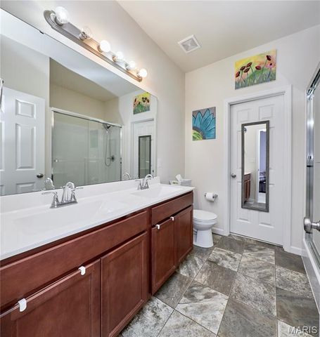 212 Barrington Ridge Lane, Wentzville, MO 63385