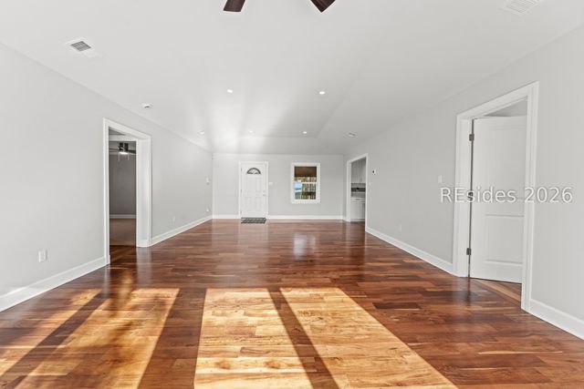 12 Pine Island Rd, Bluffton, SC 29910