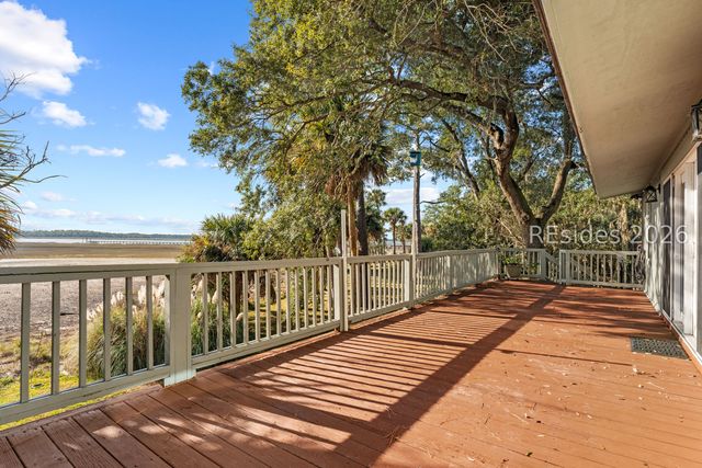 12 Pine Island Rd, Bluffton, SC 29910