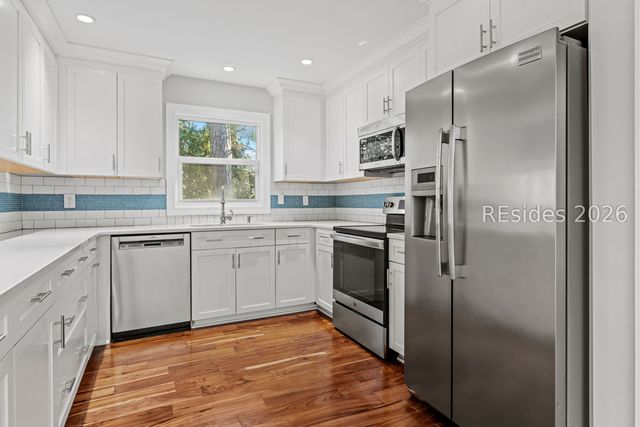 12 Pine Island Rd, Bluffton, SC 29910