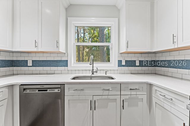 12 Pine Island Rd, Bluffton, SC 29910