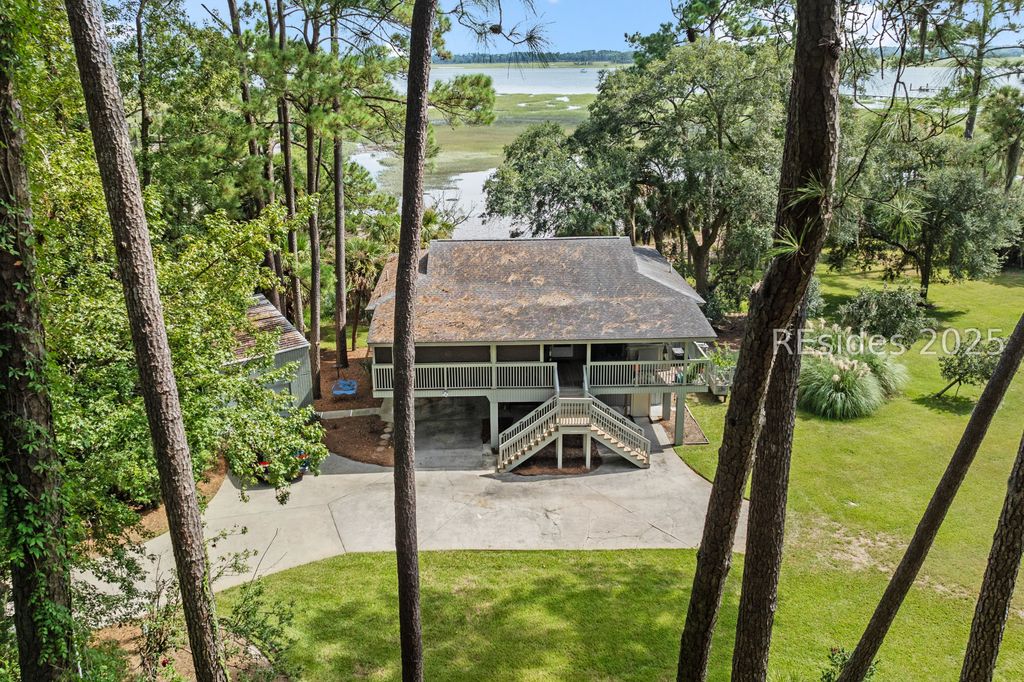 12 Pine Island Rd, Bluffton, SC 29910