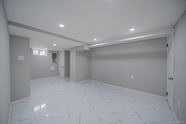 12701 89th Avenue, Richmond Hill, NY 11418