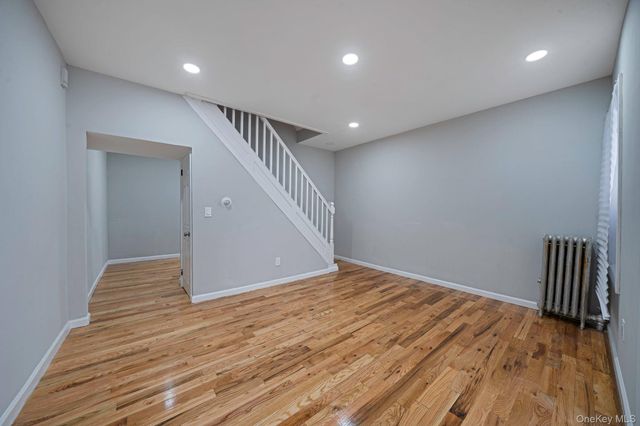 12701 89th Avenue, Richmond Hill, NY 11418