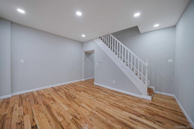 12701 89th Avenue, Richmond Hill, NY 11418