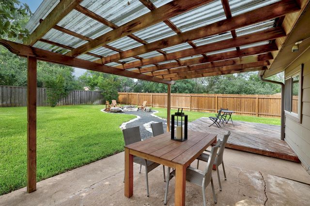 9417 Longvale DR, Austin, TX 78729