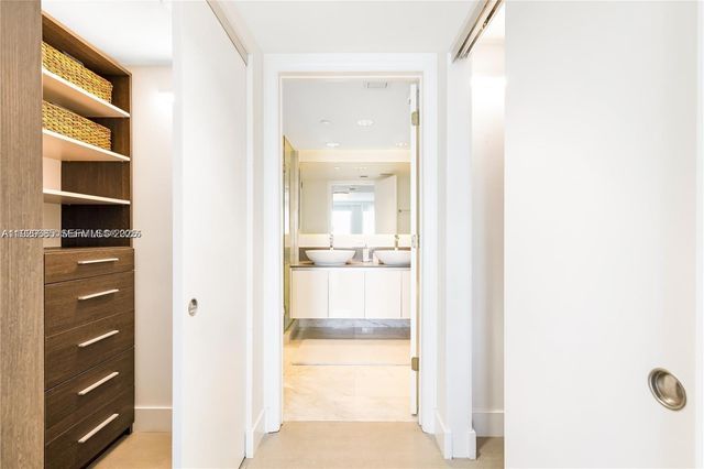 9821 E Bay Harbor Dr 503, Bay Harbor Islands, FL 33154