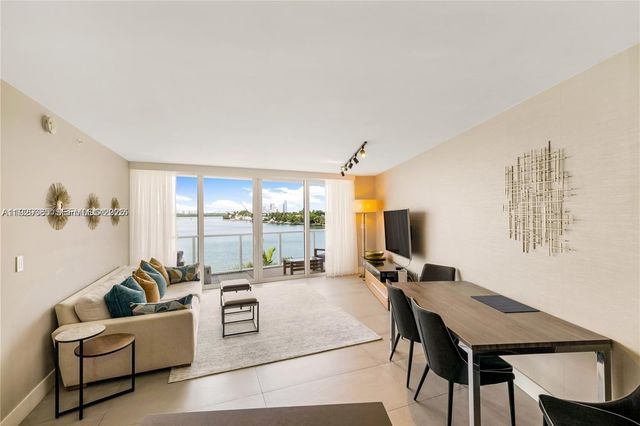 9821 E Bay Harbor Dr 503, Bay Harbor Islands, FL 33154