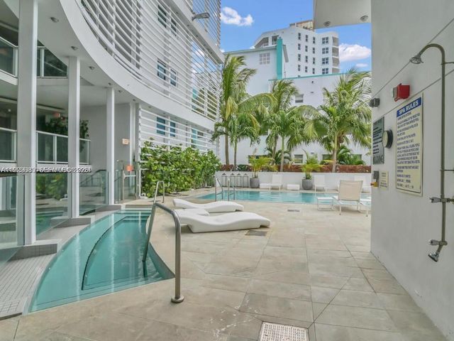 9821 E Bay Harbor Dr 503, Bay Harbor Islands, FL 33154