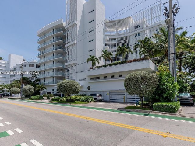 9821 E Bay Harbor Dr 503, Bay Harbor Islands, FL 33154