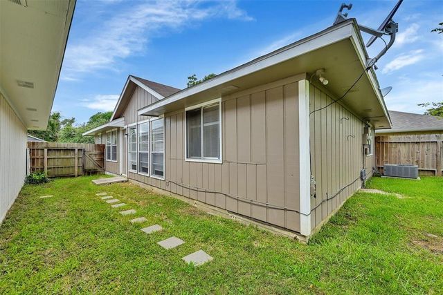 23522 Pebworth Place, Spring, TX 77373