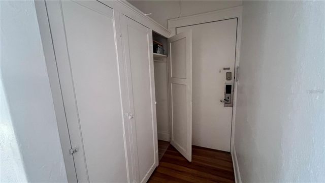 118 INDIAN PLACE 15, Sarasota, FL 34236