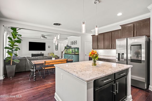64 Sally Lane, Hampstead, NC 28443