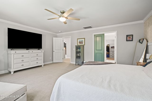 64 Sally Lane, Hampstead, NC 28443