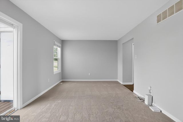 501 SOMERSET CT, Lansdale, PA 19446