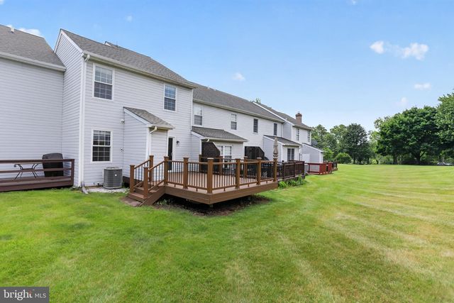 501 SOMERSET CT, Lansdale, PA 19446