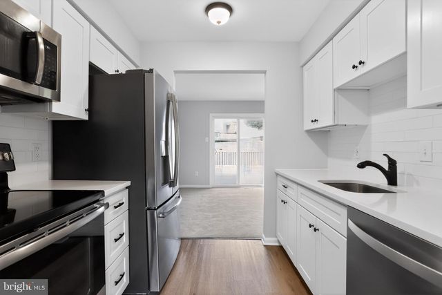 501 SOMERSET CT, Lansdale, PA 19446
