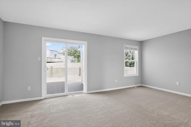 501 SOMERSET CT, Lansdale, PA 19446